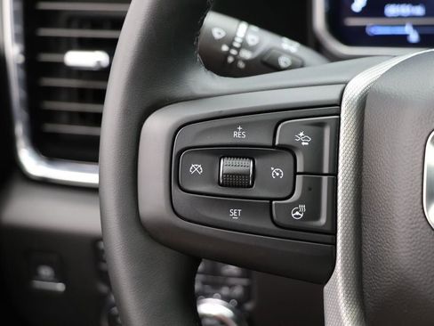 Used 2024 GMC Sierra 2500 Denali w/ Denali Reserve Package image 26