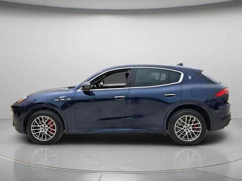 Used 2023 Maserati Grecale GT AWD/4WD image 3