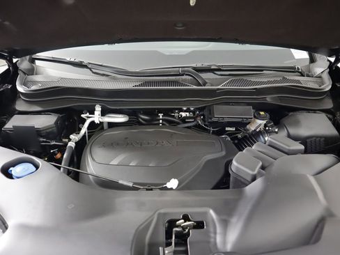 Certified 2025 Honda Passport EX-L image 29