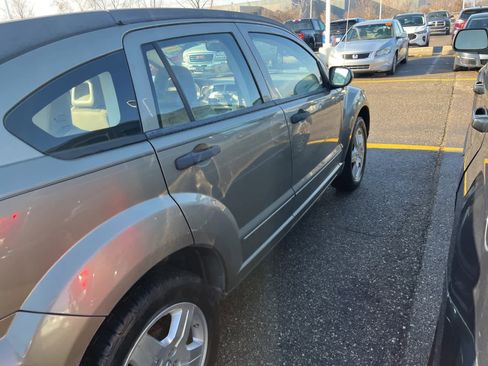 Used 2008 Dodge Caliber SXT w/ Popular Equipment Group image 17