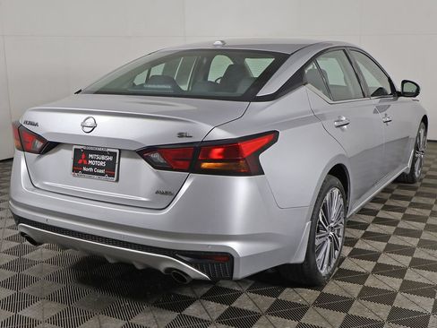 Used 2024 Nissan Altima 2.5 SL AWD/4WD image 12