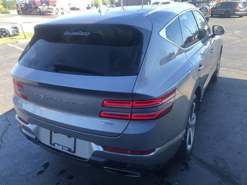 Used 2023 Genesis GV80 2.5T w/ Prestige 20" Package image 5