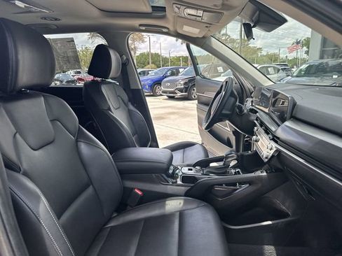 Used 2025 Kia Telluride S AWD/4WD image 30