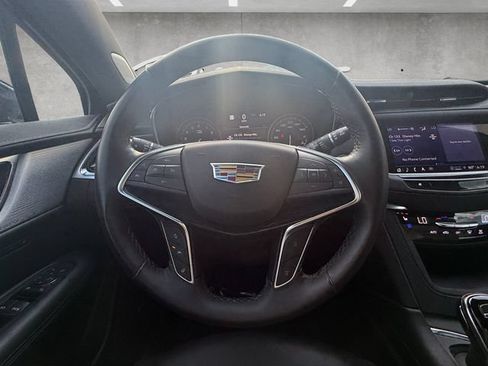 Used 2024 Cadillac XT5 Premium Luxury w/ Technology Package FWD image 21