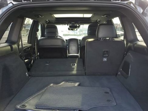 Used 2022 Jeep Grand Cherokee Overland w/ Advanced Protech Group III image 30