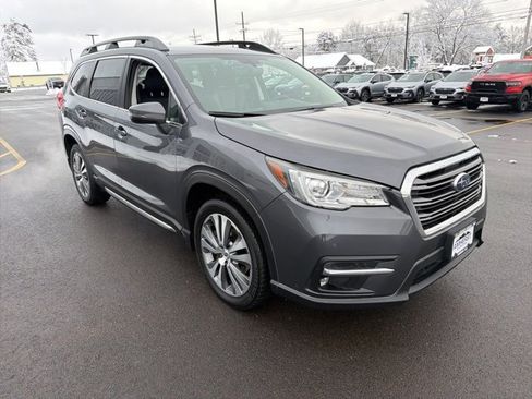 Used 2020 Subaru Ascent Limited image 3