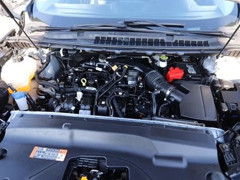 Certified 2024 Ford Edge SEL image 25