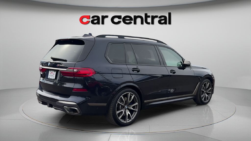Used 2020 BMW X7 M50i w/ Dynamic Handling Package AWD/4WD image 5