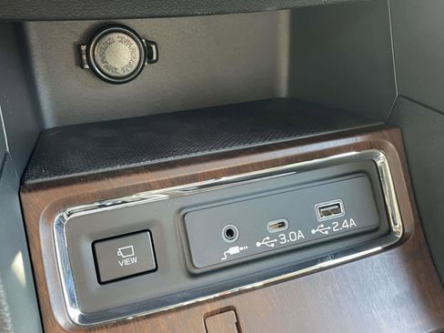 New 2025 Subaru Ascent Touring w/ Popular Package #2 image 36