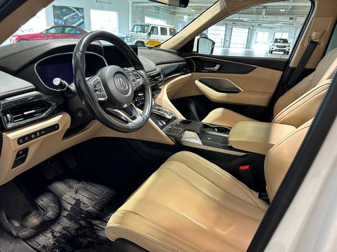 Used 2022 Acura MDX SH-AWD w/ Advance Package image 7