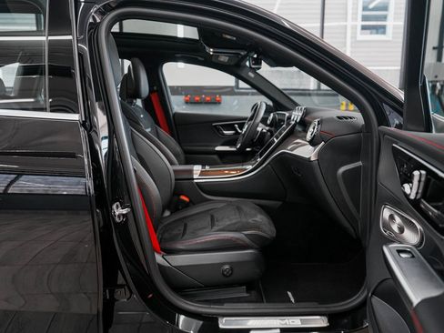 Used 2024 Mercedes-Benz GLC 43 AMG AMG GLC 43 w/ Driver Assistance Package image 37