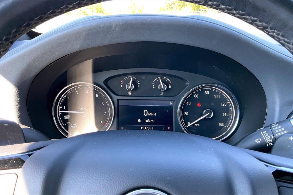 Used 2023 Buick Enclave Essence FWD image 15