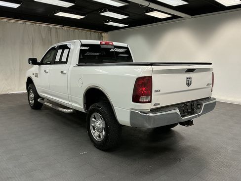 Used 2015 RAM 2500 SLT AWD/4WD image 3