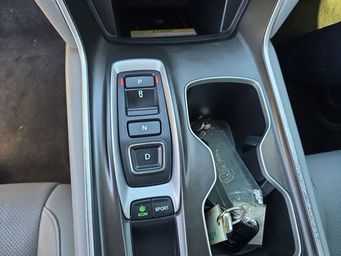 Used 2020 Honda Accord Touring image 21