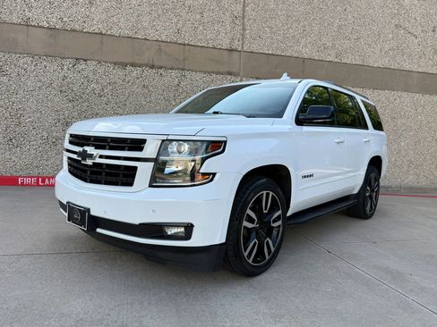 Used 2019 Chevrolet Tahoe Premier RWD image 2