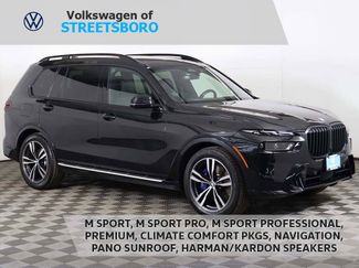 Used 2023 BMW X7 xDrive40i w/ M Sport Package video 1