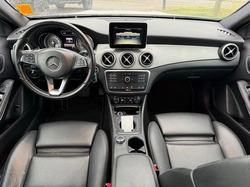 Used 2016 Mercedes-Benz GLA 250 4MATIC image 15