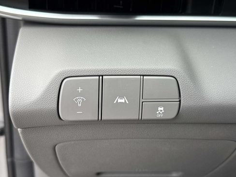 Used 2022 Hyundai Elantra SEL FWD image 40