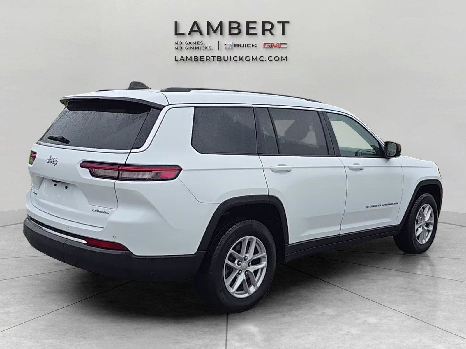 Used 2023 Jeep Grand Cherokee L Laredo AWD/4WD image 5