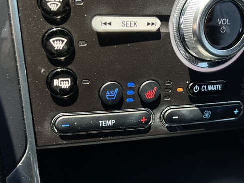 Used 2018 Ford Explorer Limited FWD image 34