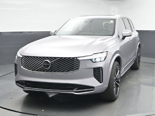 New 2026 Volvo XC90 B6 Plus w/ Protection Package Premier AWD/4WD image 3