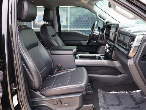 Certified 2025 Ford F350 Lariat w/ Chrome Package AWD/4WD image 18