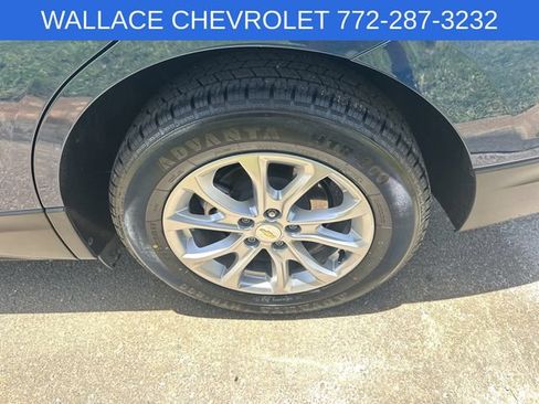 Used 2021 Chevrolet Equinox LT FWD image 9