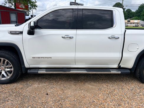 Used 2020 GMC Sierra 1500 SLT w/ SLT Premium Package AWD/4WD image 19