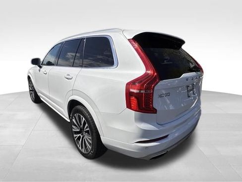 Used 2021 Volvo XC90 T5 Momentum w/ Protection Package AWD/4WD image 5