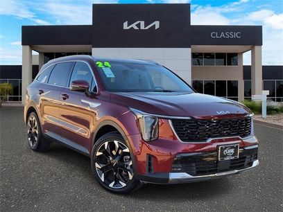 Certified 2024 Kia Sorento EX w/ Panoramic Sunroof Package