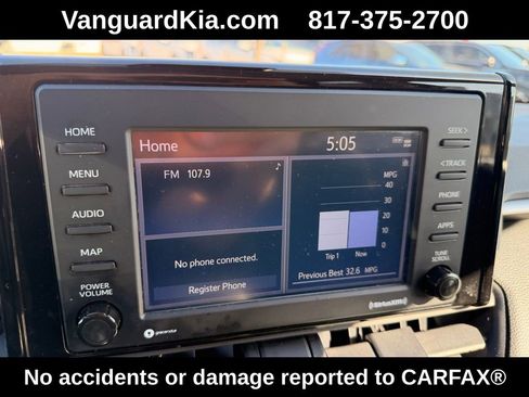 Used 2022 Toyota RAV4 LE image 18