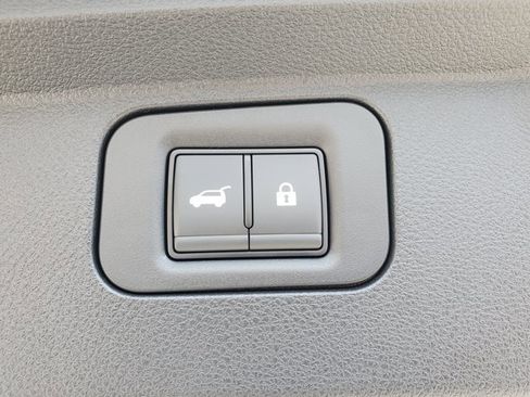 New 2026 Nissan Armada PRO-4X w/ Captain's Chari Seat Package image 28