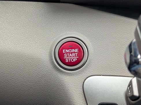 Used 2016 Honda Odyssey EX-L image 25