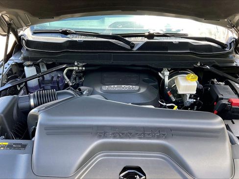 New 2026 RAM 2500 Tradesman AWD/4WD image 11