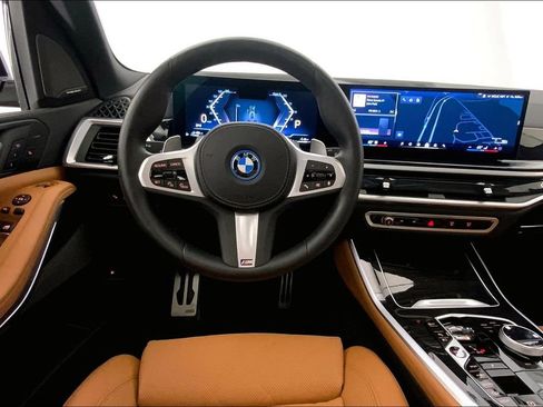 Certified 2024 BMW X5 xDrive50e w/ Executive Package AWD/4WD image 4