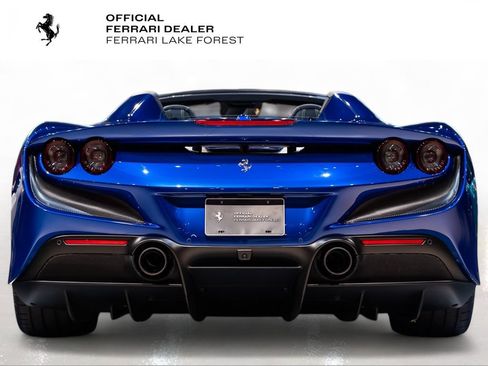 Certified 2021 Ferrari F8 Tributo RWD image 11