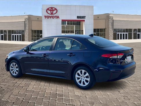 Certified 2025 Toyota Corolla LE image 4