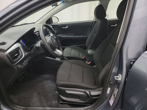 Used 2020 Kia Rio S image 12