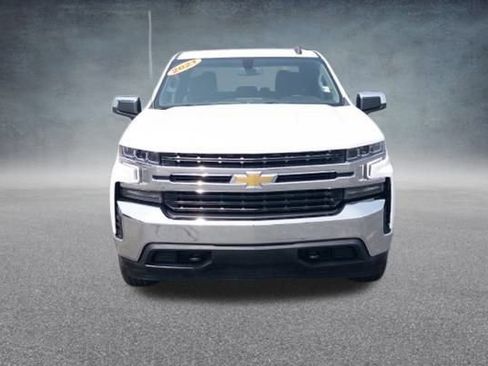 Used 2021 Chevrolet Silverado 1500 LT image 2