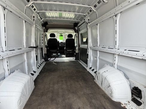 Used 2016 RAM ProMaster 2500 image 19