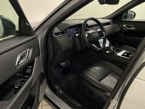Used 2021 Land Rover Range Rover Velar R-Dynamic S image 7