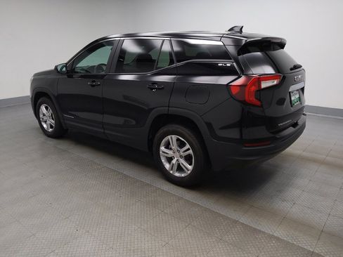 Used 2024 GMC Terrain SLE AWD/4WD image 3
