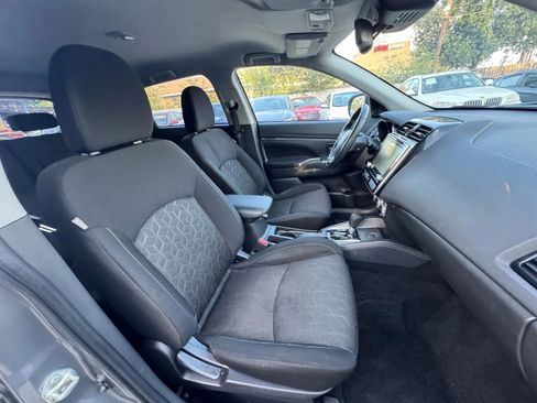 Used 2020 Mitsubishi Outlander Sport SE image 17