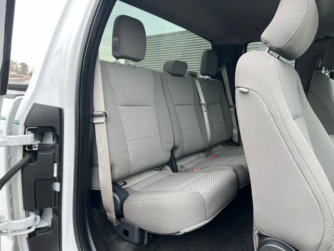 Used 2017 Ford F250 XLT w/ FX4 Off-Road Package image 18