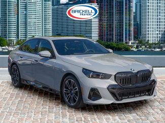 Used 2025 BMW 530i w/ M Sport Package video 3