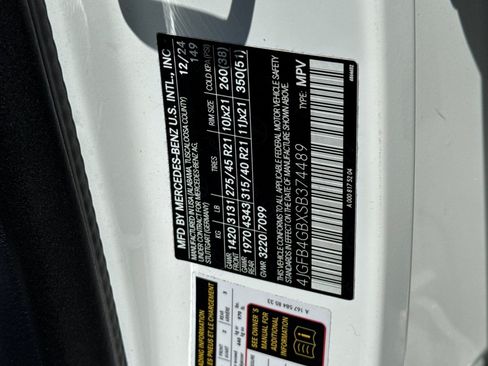 Used 2025 Mercedes-Benz GLE 450e 4MATIC image 26