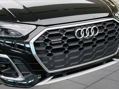 Used 2025 Audi Q5 2.0T Premium Plus w/ Premium Plus Package AWD/4WD image 32