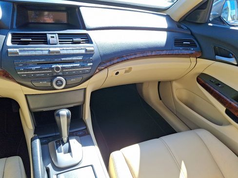 Used 2012 Honda Crosstour EX-L image 16