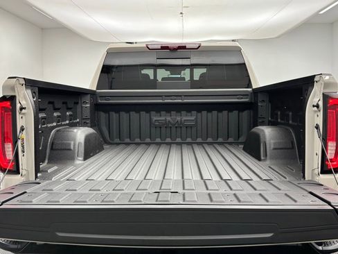 New 2026 GMC Sierra 1500 AT4X AWD/4WD image 9