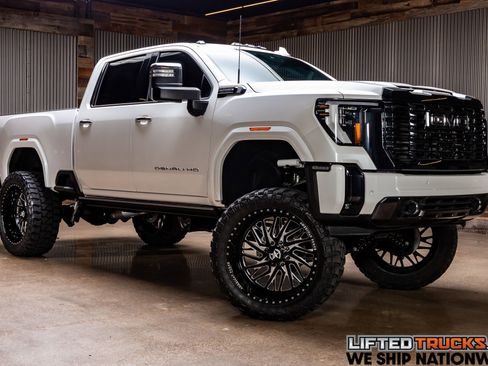 Used 2024 GMC Sierra 3500 Denali Ultimate image 1